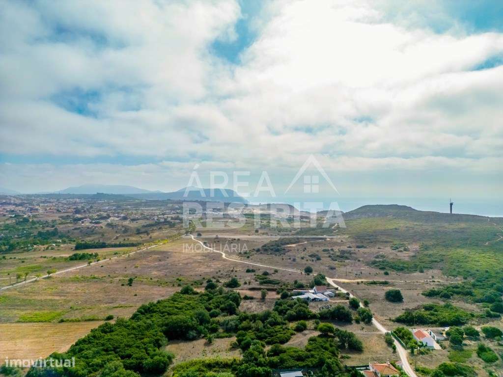 Sesimbra - Pinheirinhos - Terreno com a área de 6400m2 - Grande imagem: 4/12