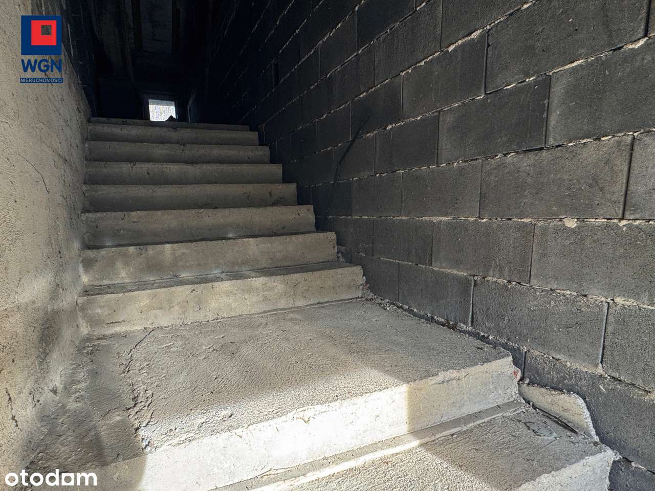 Budynek mieszkalno-usługowy blisko centrum w Polanicy-Zdrój.-12