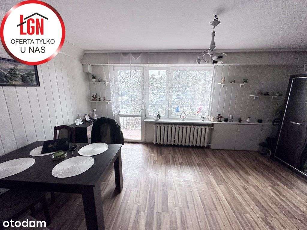 Ustawne mieszkanie z loggią w atrakcyjnej okolicy-0