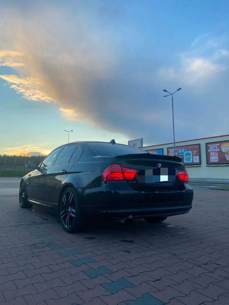 BMW 3 Series E90/E91/E92/E93 320d 2009