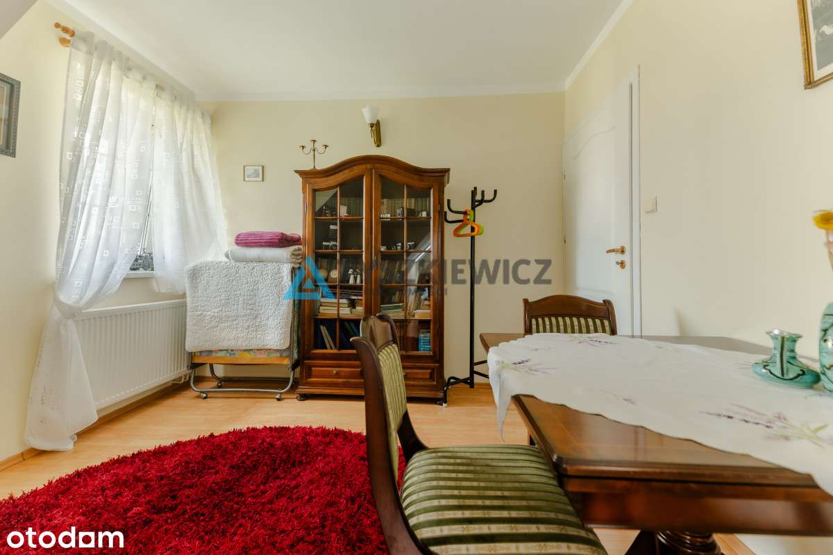 Atrakcyjny dom z pięknie zagospodarowanym ogrodem - Pełny obrazek: 5/20