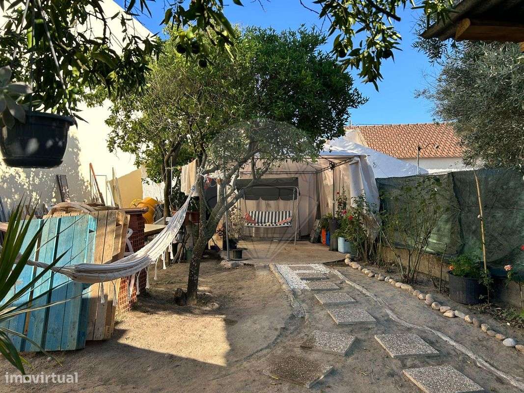 Moradia T1 para venda - Grande imagem: 5/8