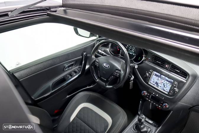 Kia Ceed SW 1.6 CRDi GT Line - 21