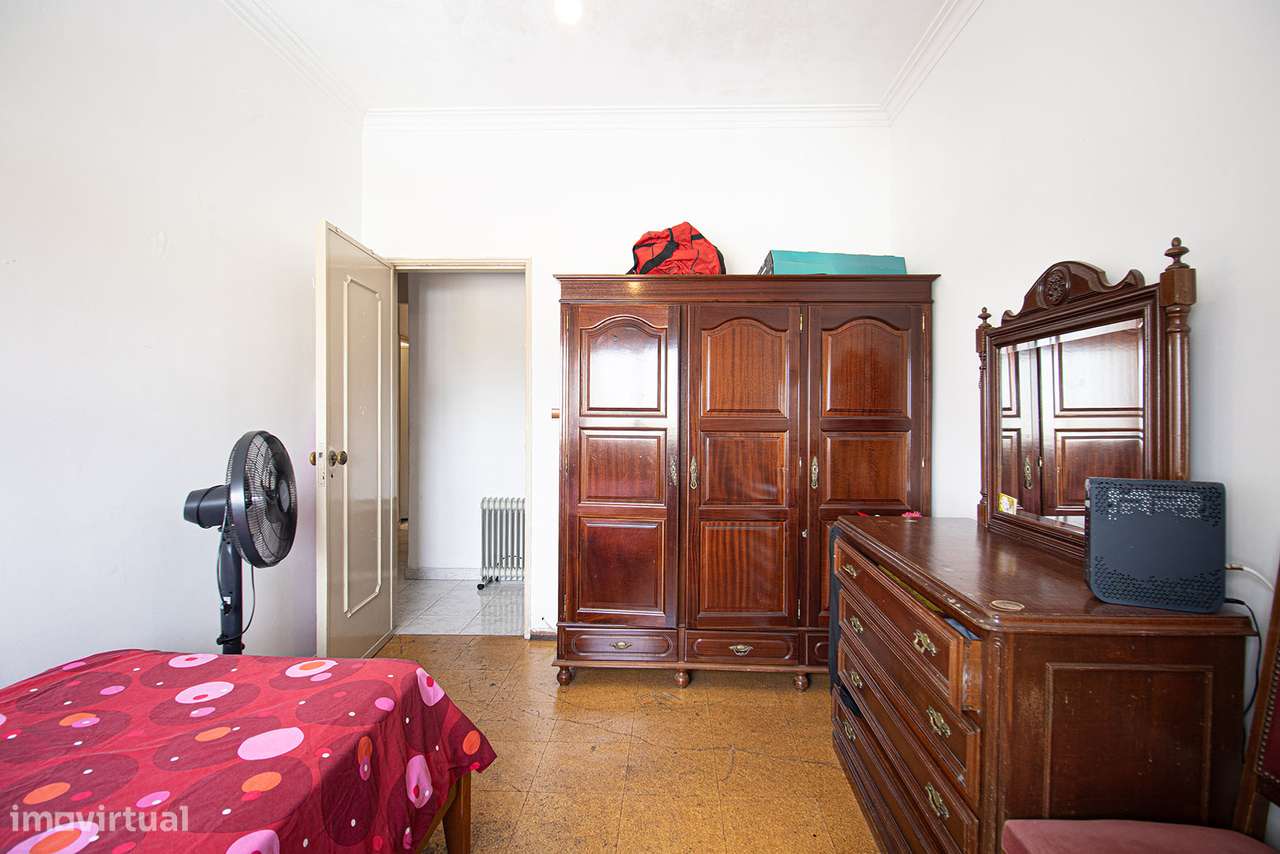 Apartamento T3 em Queluz de Baixo-8