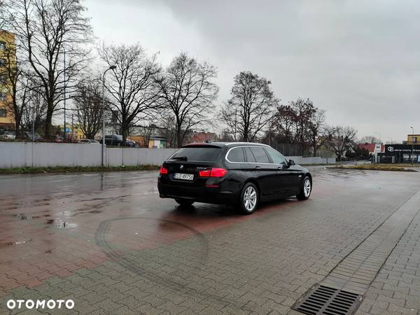 BMW Seria 5 520d Touring - 7