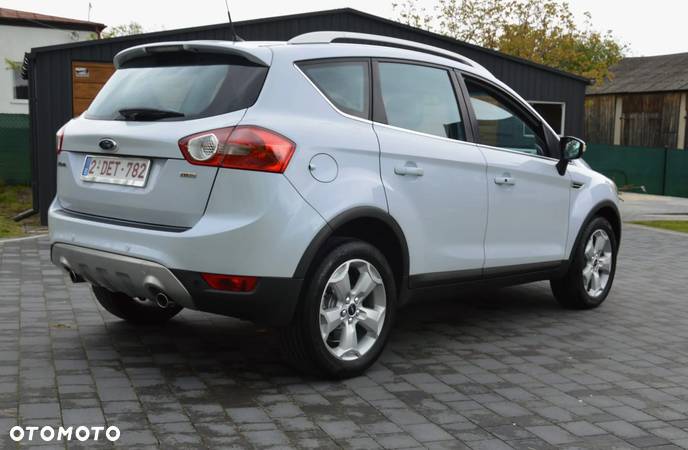 Ford Kuga 2.0 TDCi Titanium FWD - 7