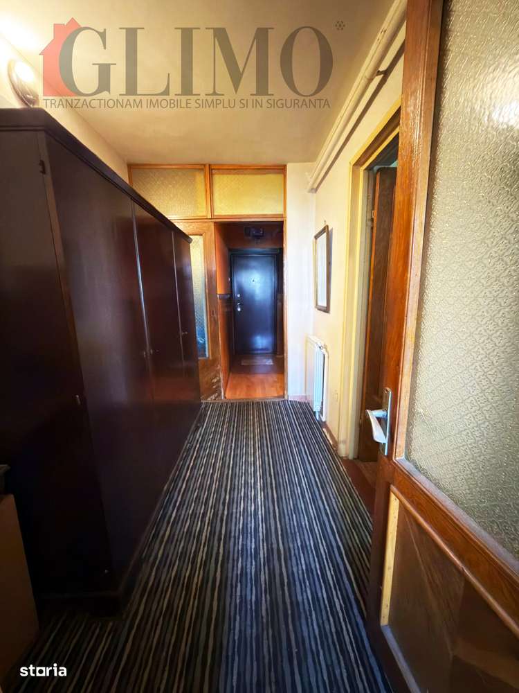 Parter, 3 camere, extindere,intrare exterioara, bl H2, Constructorilor-10