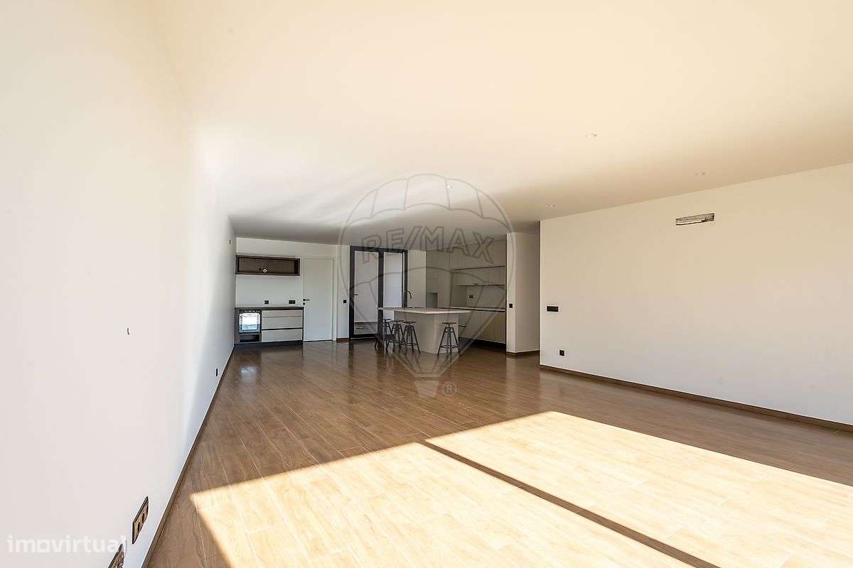 Moradia T4 para venda - Grande imagem: 2/42