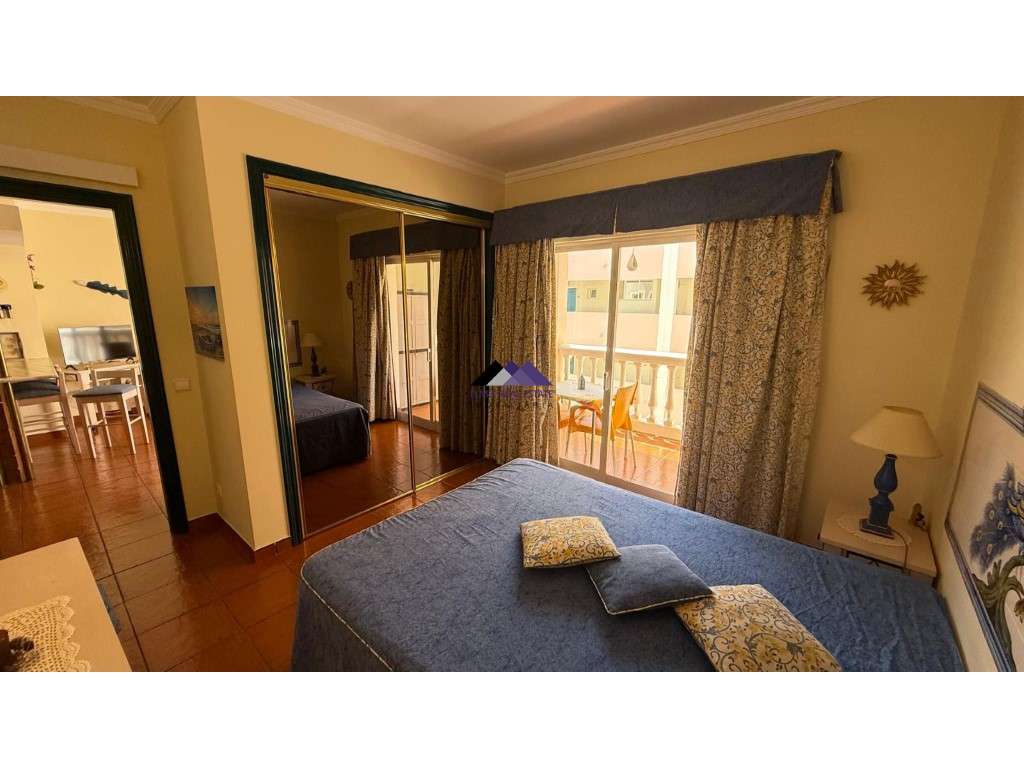 Apartamento T2 no Parque dos Reis-26