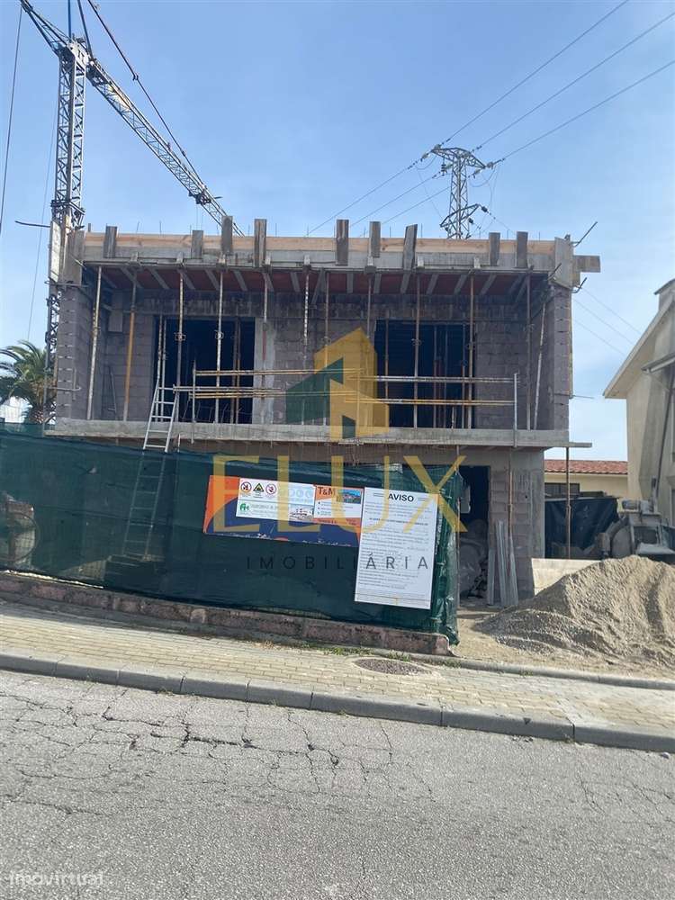 Moradia Isolada T3 Venda em Lustosa e Barrosas (Santo Estêvão),Lousada - Grande imagem: 5/10