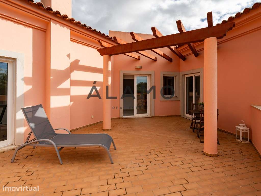 Villa T3 em Condomínio Privado com Piscina-26