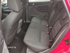 Ford Focus 2.0 16V Titanium - 13