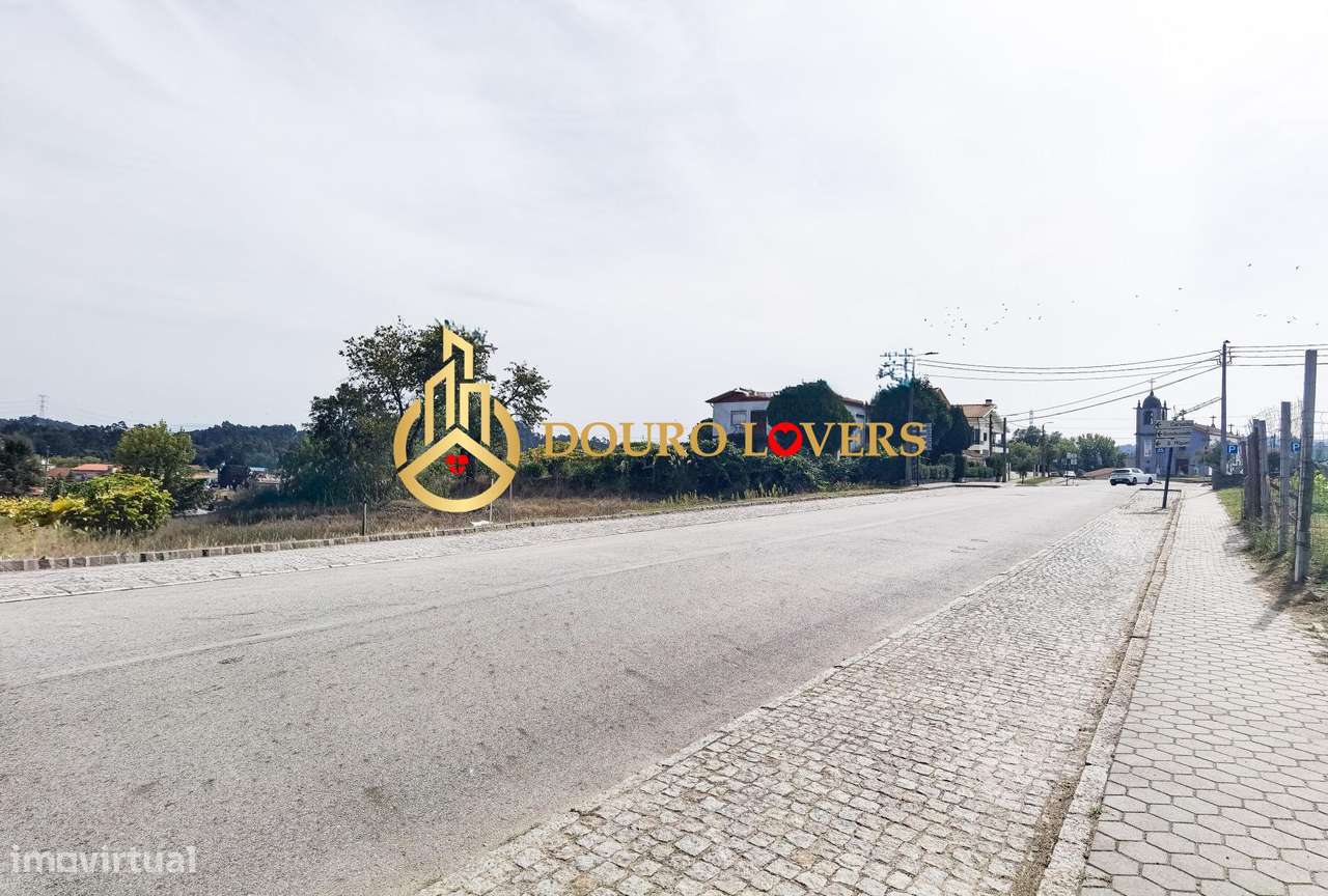 Terreno para Construção de Moradia Geminada em Olival - Grande imagem: 5/5