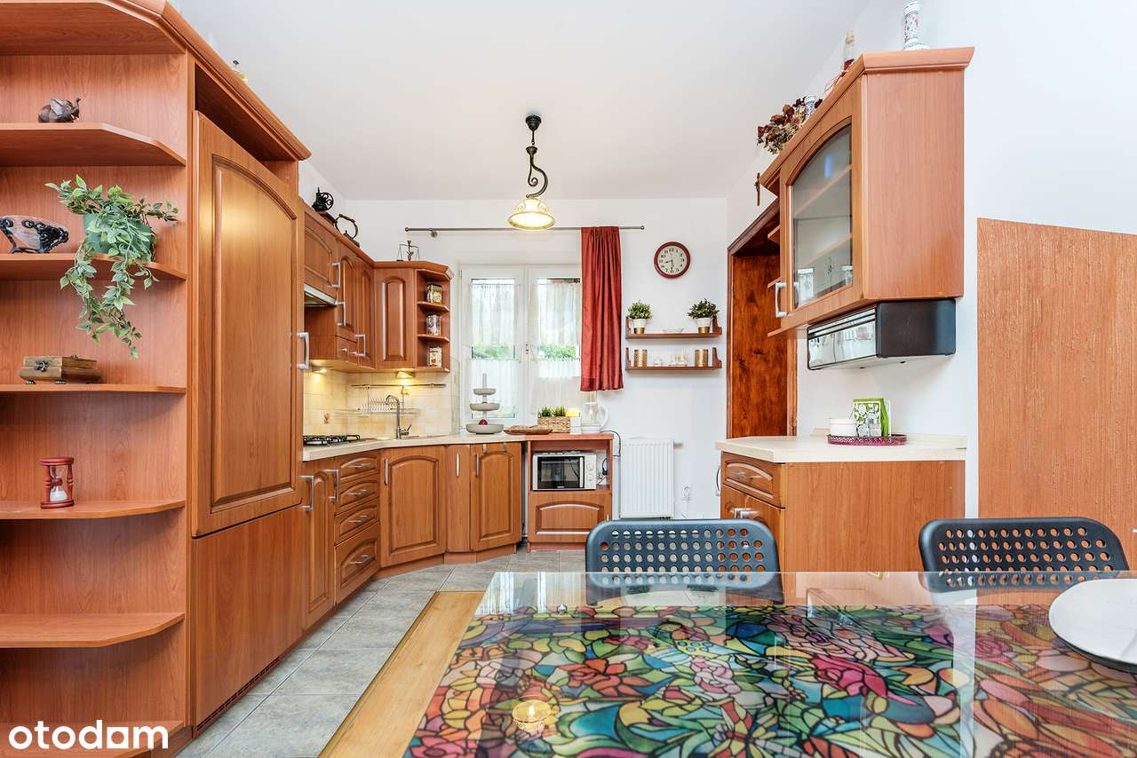 Wyjątkowa nieruchomość z pięknym ogrodem-8