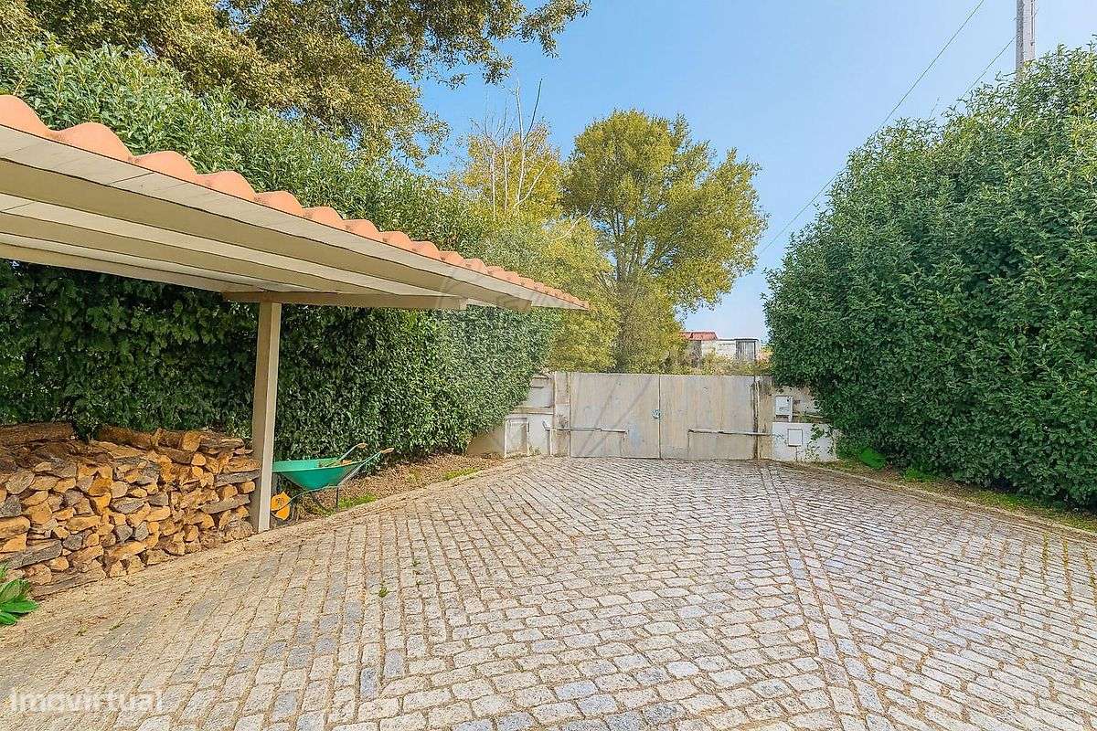 Moradia T3 para venda-8