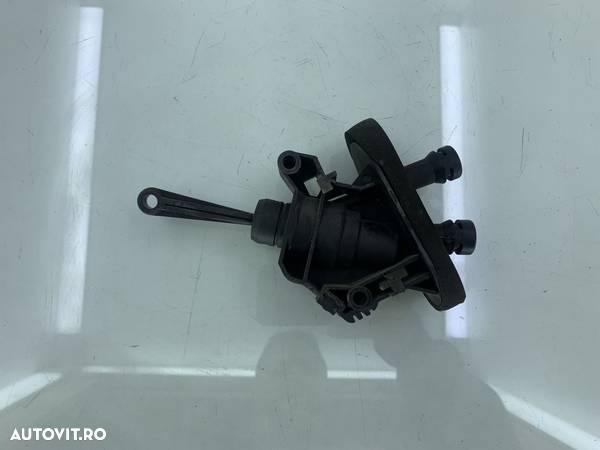 Pompa ambreiaj Ford FIESTA F6JB 1.4 TDCI 2001-2008  511035310 - 1