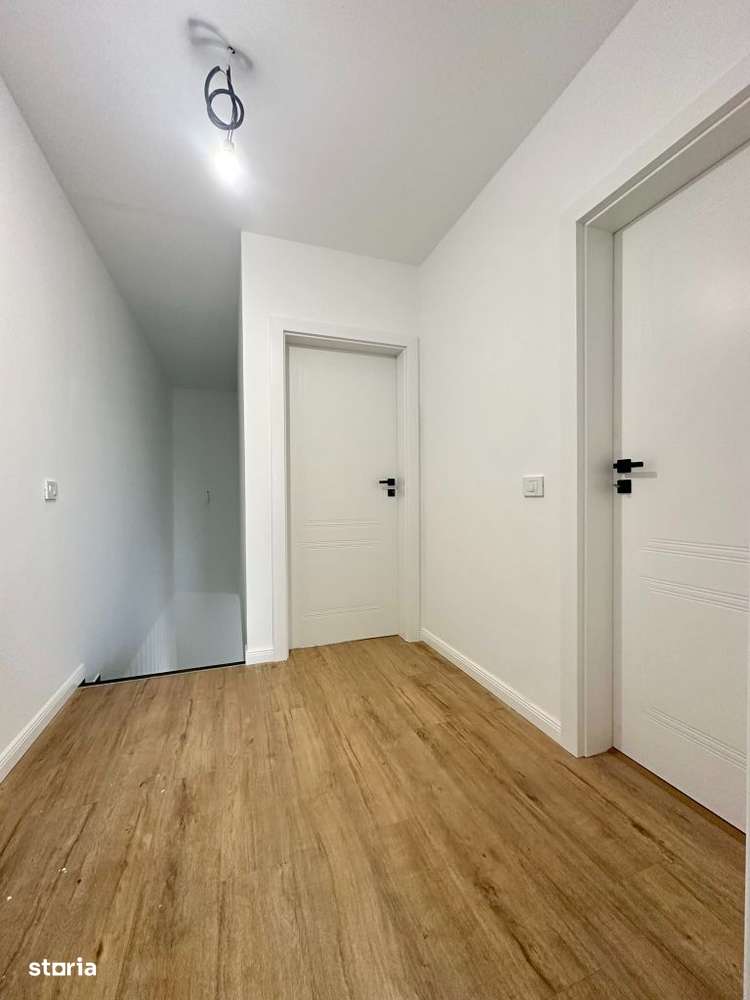 Casa 3 camere D 2 bai Teren 324mp zona Bucium Visan-16