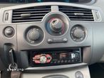 Renault Scenic 1.6 16V Confort Authentique - 14