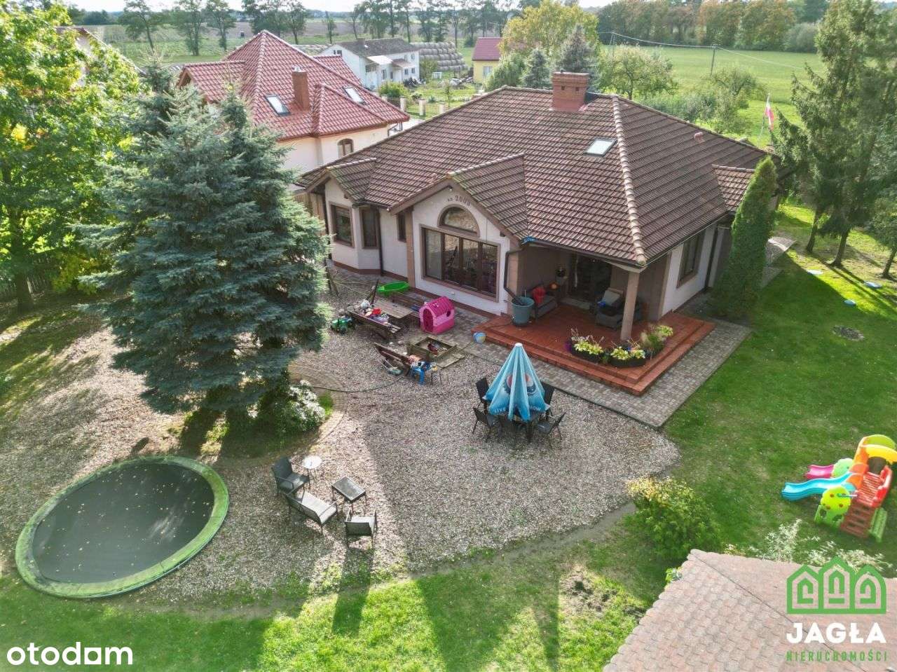 Wyjątkowy Bungalow 300 m2 Włóki Działka 2009 m2-2