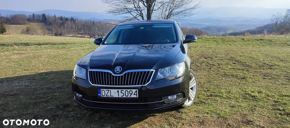 Skoda Superb 2.0 TDI Green tec 4x4 DSG Exclusive - 36