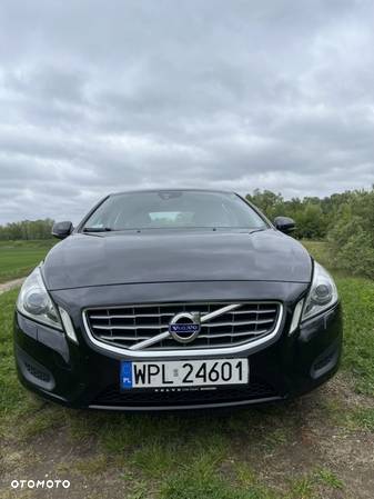 Volvo V60 D3 Kinetic - 14