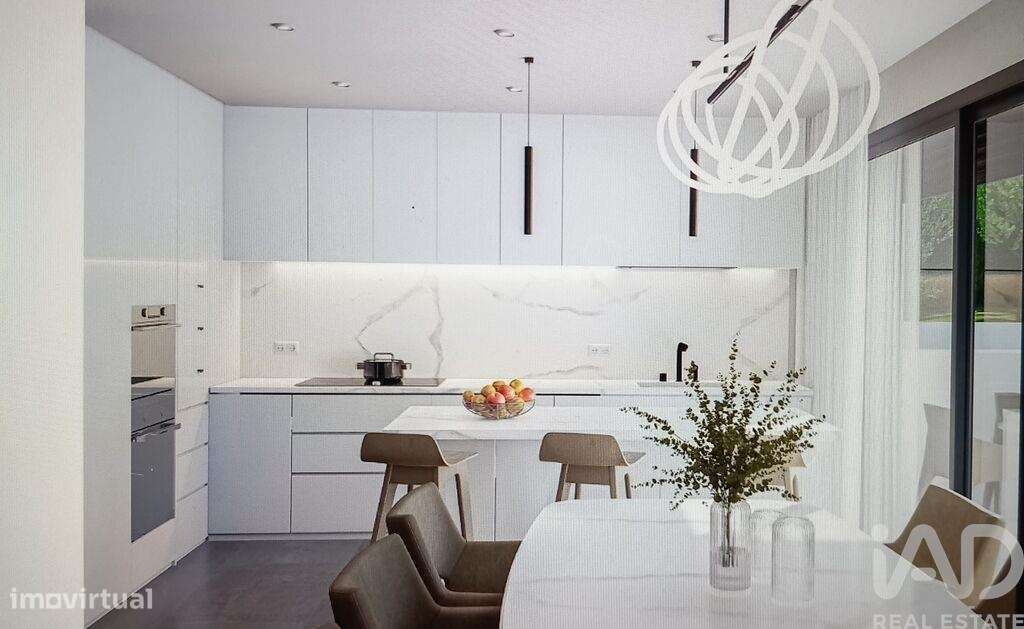 Casa / Villa T4 em Faro (Sé e São Pedro) de 207,00 m2 - Grande imagem: 5/8