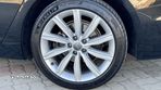 Audi A6 Avant 2.0 40 TDI S tronic Sport - 32