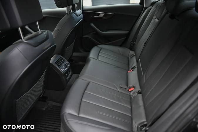 Audi A4 2.0 TFSI Quattro S tronic - 28