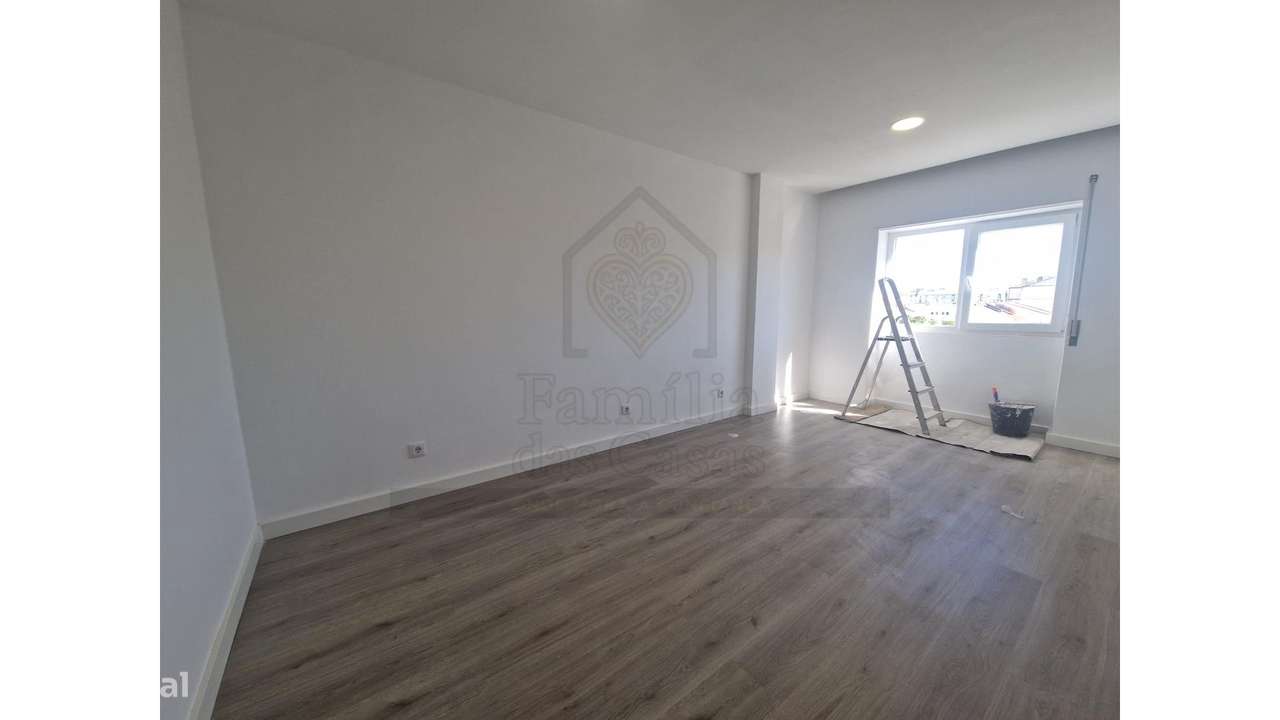 T3 a 15 Minutos da Estaçao dos Barcos-20