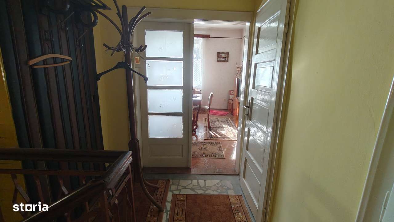 Casă solidă P+E – zona 14 Mai-8