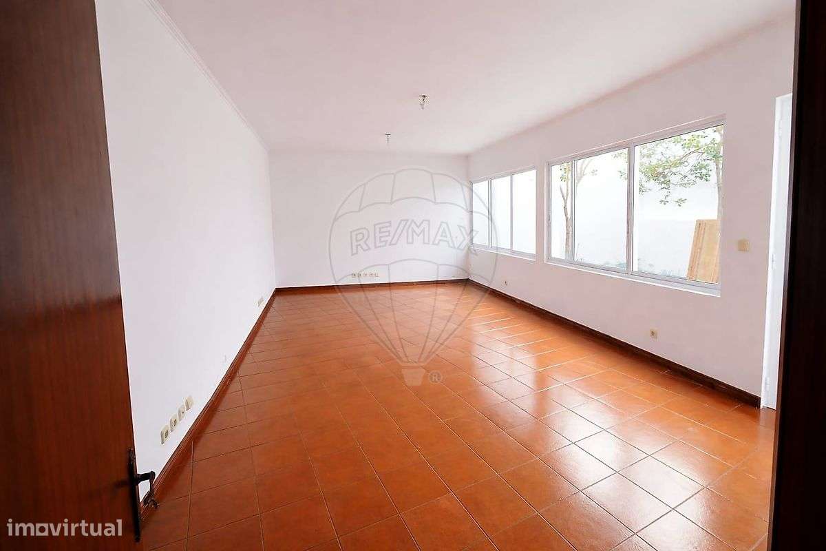 Escritório  para arrendamento - Grande imagem: 5/8