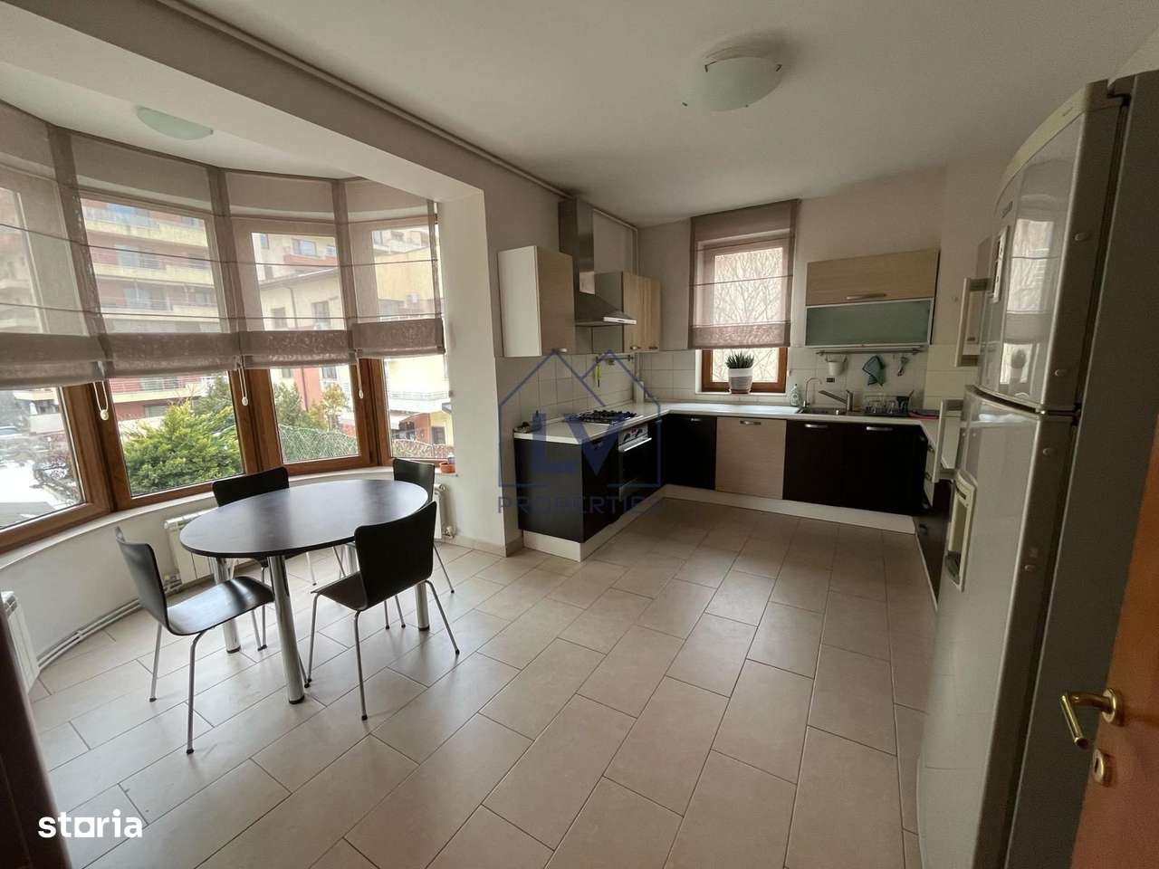 INCHIRIERE APARTAMENT 4 CAMERE | HERASTRAU | 2 LOCURI PARCARE - Imagine principală: 4/17