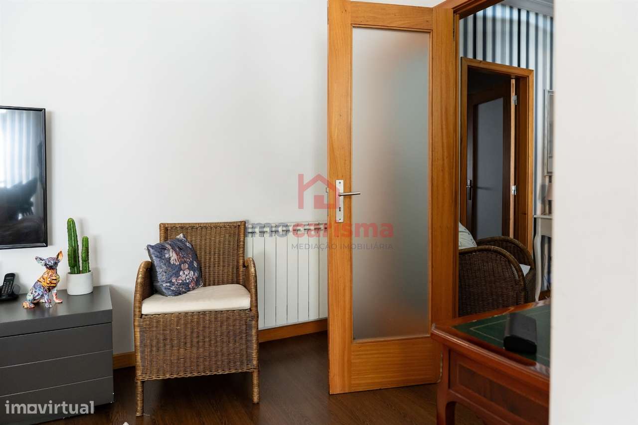 Apartamento T3 em Fermentões, Guimarães-7