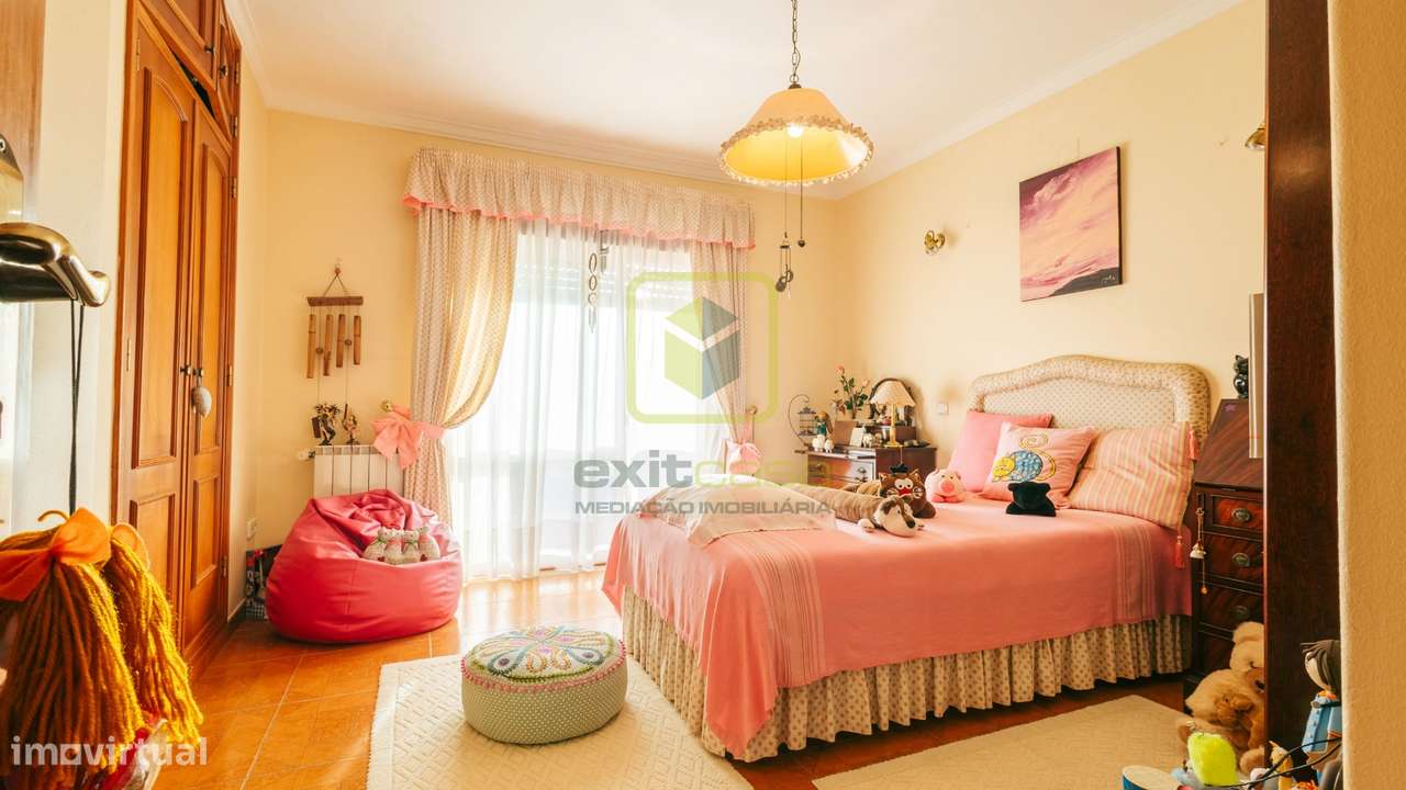 Moradia T3 Geminada-13