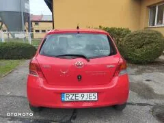 Toyota Yaris 1.0 Entry - 4