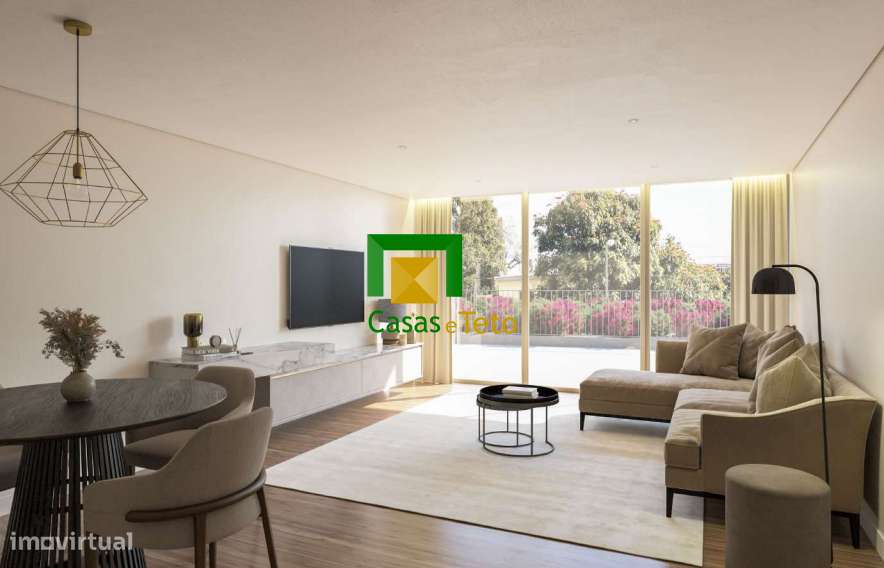 APARTAMENTO T2 - FUNCHAL - EDIFÍCIO HINTON - Grande imagem: 1/8