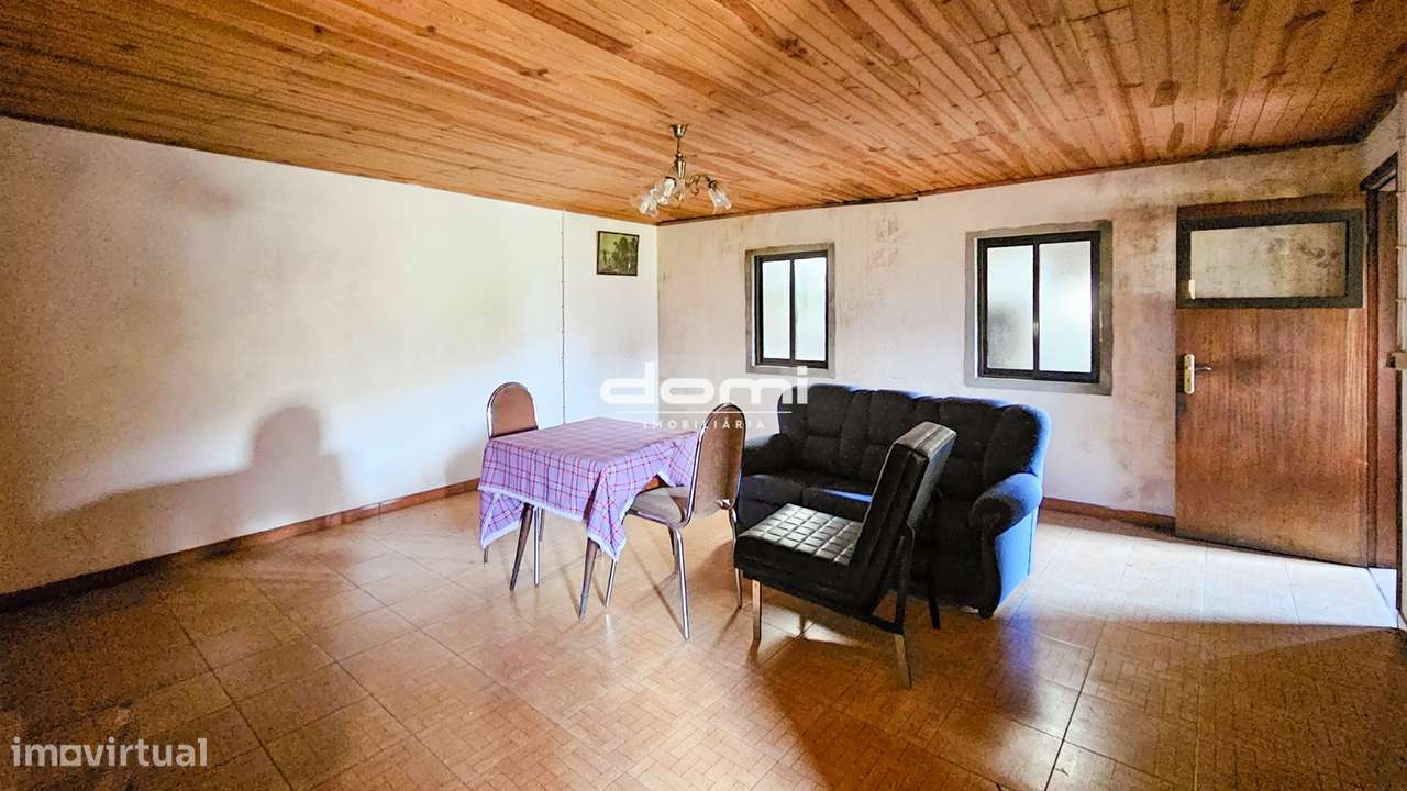 Propriedade com duas Moradias para Reabilitar – Ervilhal, Sul -São Ped-20