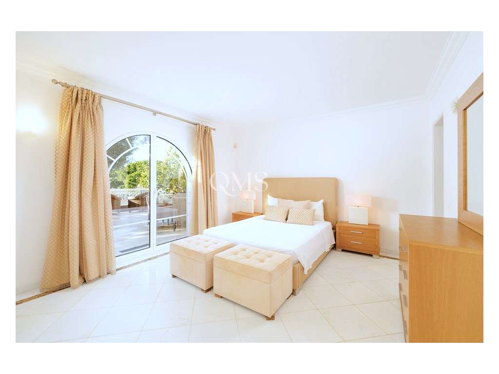 Moradia T4 Frente Golfe com Piscina & Total Privacy Vale do Lobo Al...-38