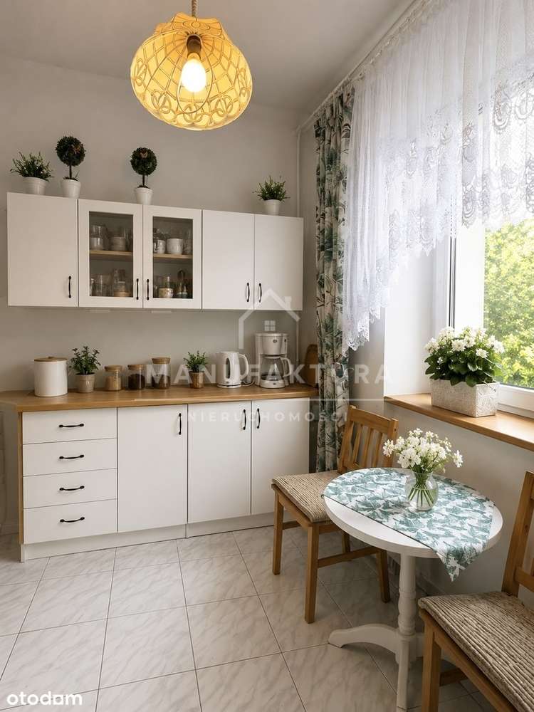 1 piętro | 3 pokoje | Duży balkon | Świetny układ
