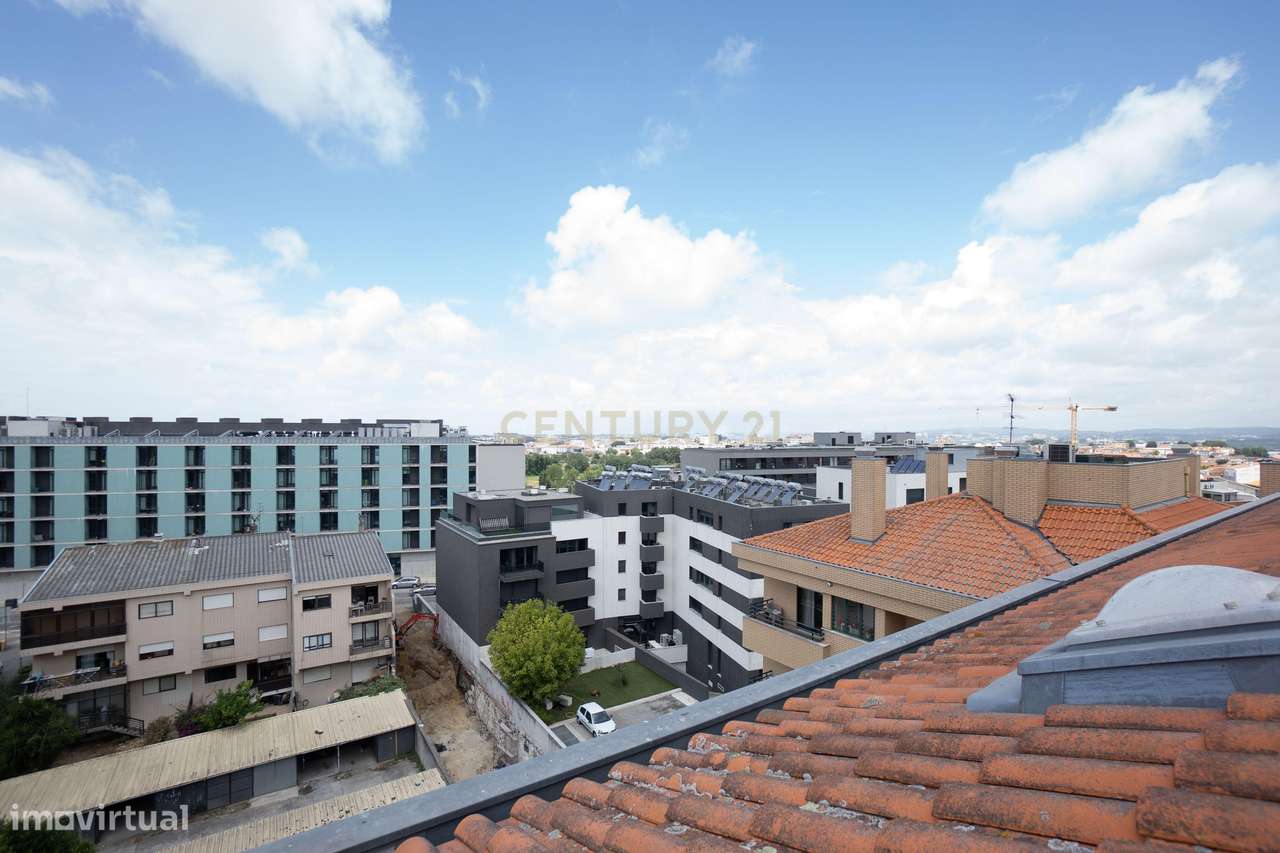 T3 Duplex junto ao Hospital de São João-22