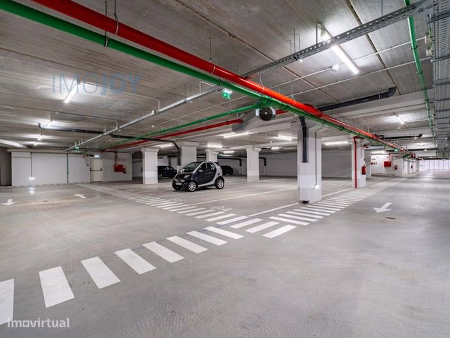 Fantástica Penthouse T3 Duplex no The Yard-39