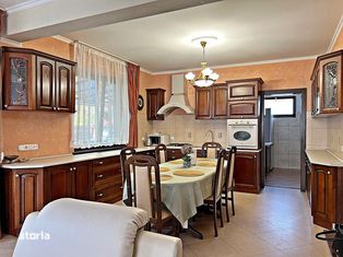 Casa de inchiriat, 7 camere, in zona centrala, Oradea - Imagine principală: 3/20