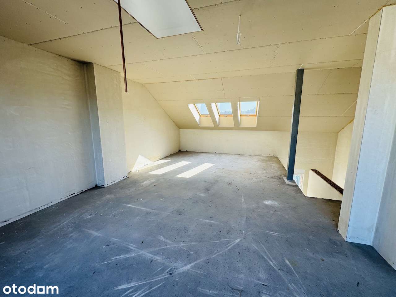 Dwupoziomowe z loggią na zachód-Repty-13