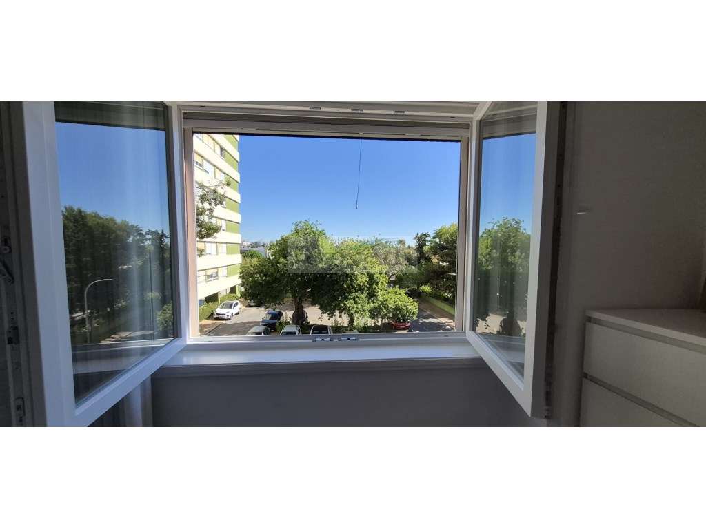 Apartamento T2 remodelado-13