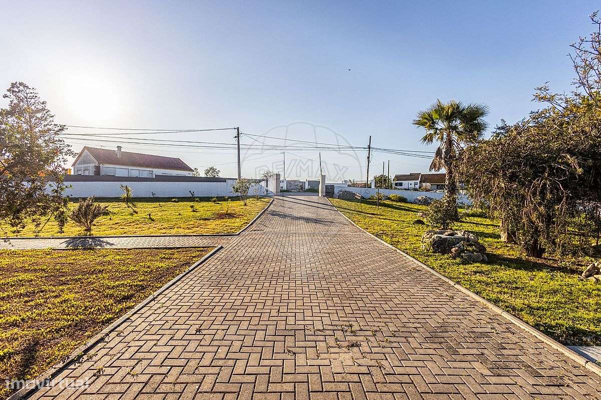 Moradia T4 para venda-4