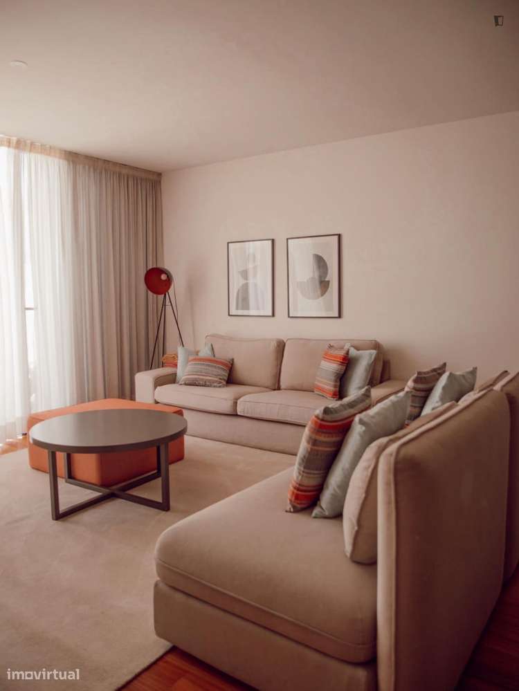 Apartamento com 2 quartos - localizado em Lordelo do Ouro Porto - Grande imagem: 4/6