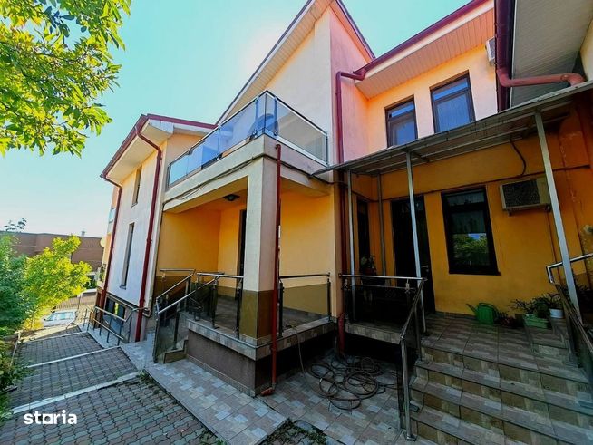 Imobil ideal pentru relocare afacere, zona Medicina Veche.-1