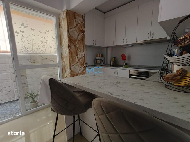Vand Apartament 3 camere Valea Lupului-4