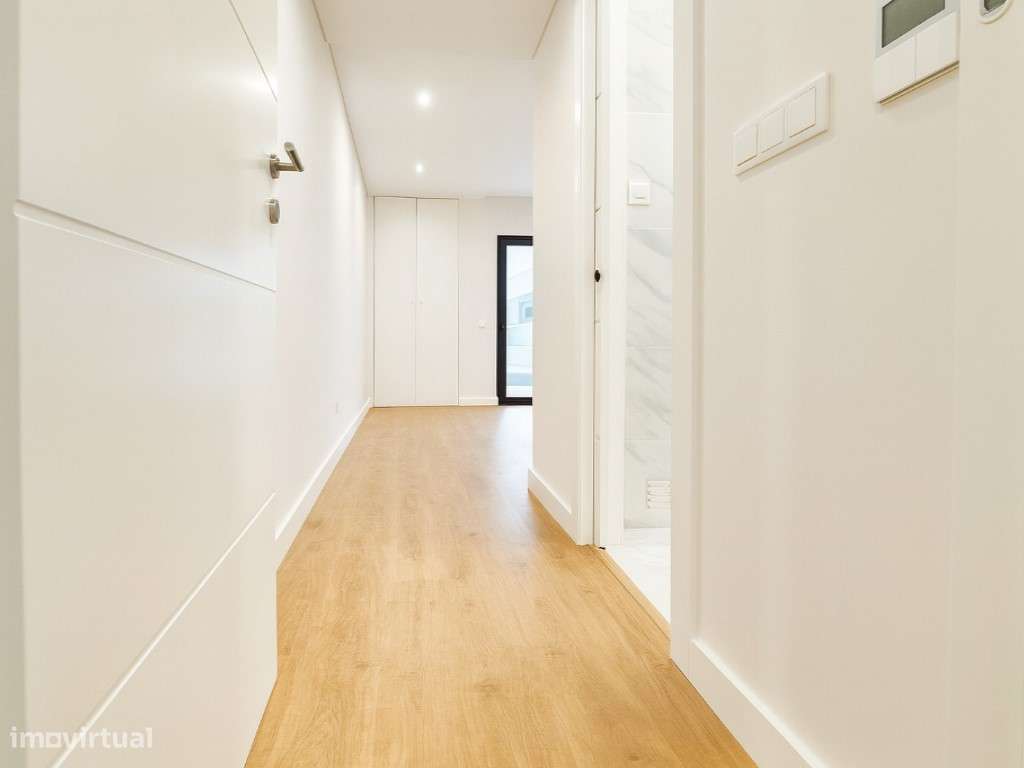 Apartamento T2 | 2 Suites |Lugar de garagem | Lavandaria | Arrecadação-14