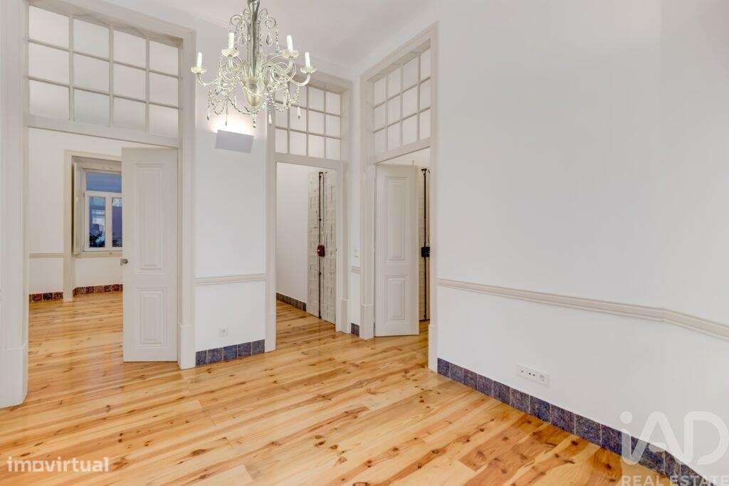 Apartamento T2 em Santa Maria Maior de 140,00 m2 - Grande imagem: 4/26